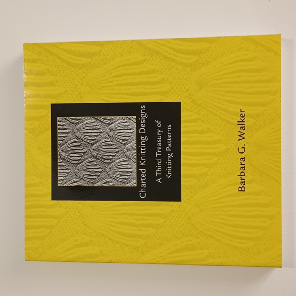 Charted Knitting Designs A Third Treasury Of Knitting Patterns Barbara G Walker